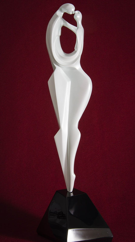 Il bacio - Resin - Xhuba Gallery