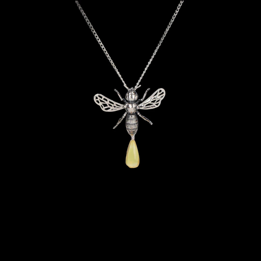 Bee Choker - Xhuba Gallery 