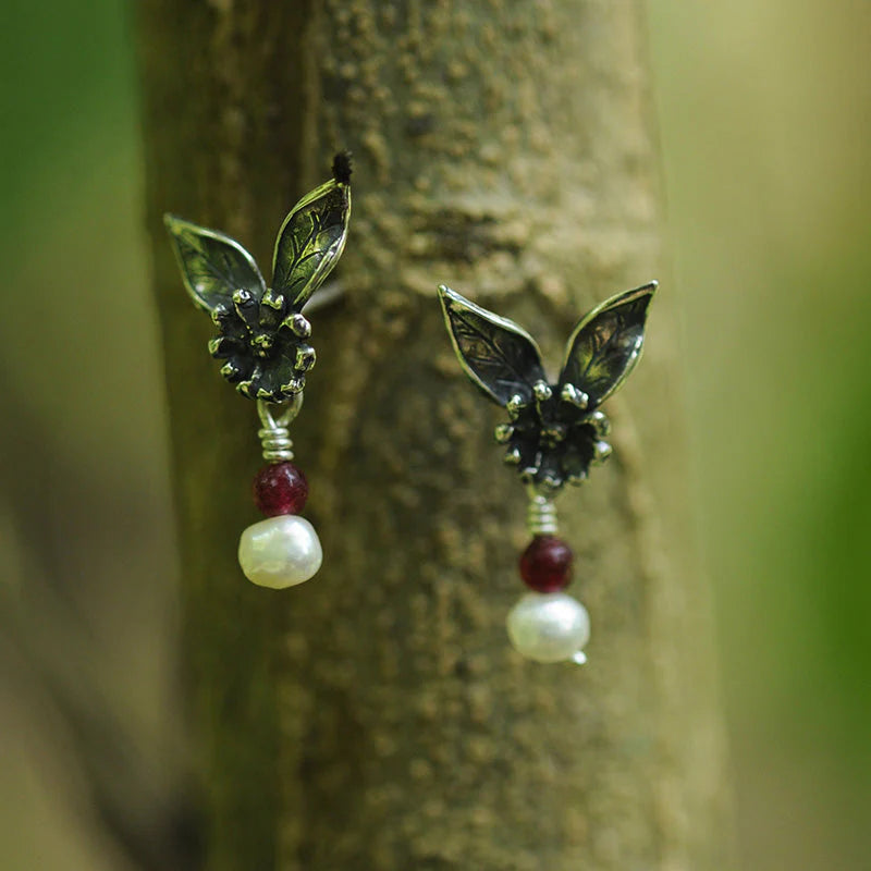 Daisy Leaf Earrings - Xhuba Gallery 