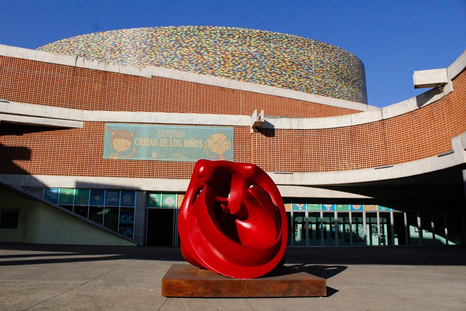 Mecedora - Installation - Xhuba Gallery 